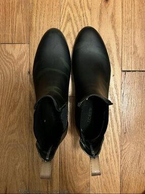 J.Crew Black Camo Chelsea Boots • Size 12